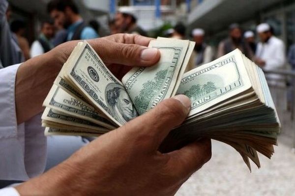 سیگنال بازارهای همسایه به دلار تهران
