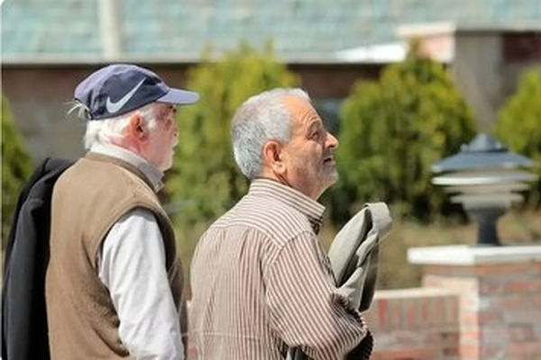 تامین اجتماعی بازنشستگان را سرکار گذاشت/ خبری از پرداخت معوقات نیست