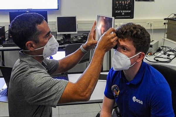 کمک هوش مصنوعی به سنجش سلامت چشم فضانوردان