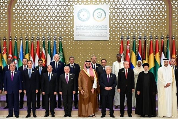 اجلاس سران کشورهای عضو سازمان همکاری اسلامی برگزار شد؛ ۱۰ پیشنهاد رئیسی برای حل بحران غزه 