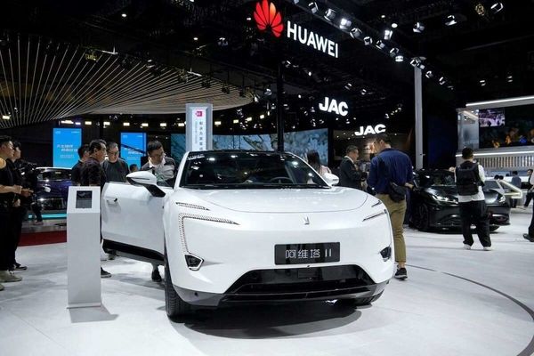 همکاری غول خودروسازی چین با هوآوری / خودروی هوشمند چینی در راه است