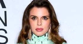 حجاب جولیانا فاکس سوژه رسانه ها شد