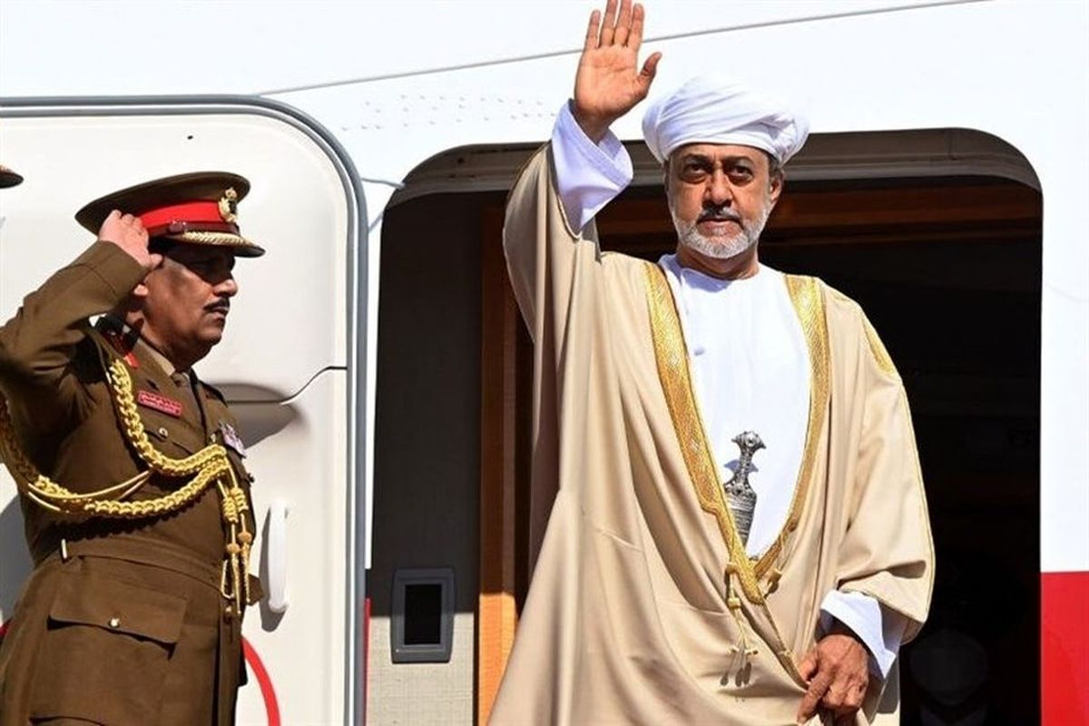 سلطان عمان به تهران می آید