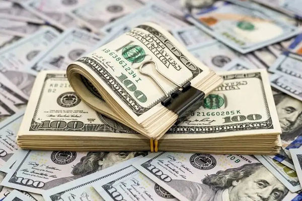 قیمت دلار در بازار آزاد صعودی شد (۲۷ اردیبهشت)