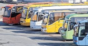 نارضایتی مسافران از افزایش زمان خرید بلیت اتوبوس / کاهش چشمگیر تعداد ناوگان اتوبوسرانی 