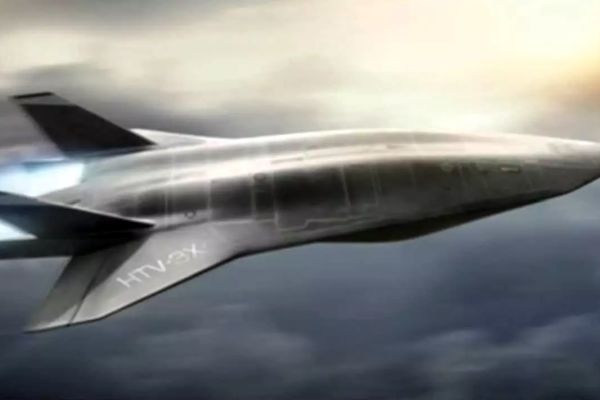 از نخستین تصویر جنگنده نسل ششم آمریکایی رونمایی شد
