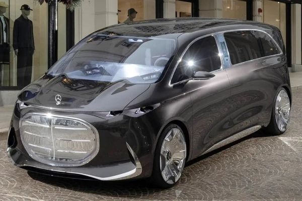 خودرو جدید مرسدس یک «نیروگاه برق متحرک» است