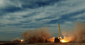 شلیک موشک‌های ایران از زیردریایی‌ها به‌ سوی اسرائیل + ببینید