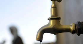 جیره‌بندی آب در تهران قطعی است/ تخلیه شهر دور از ذهن نیست