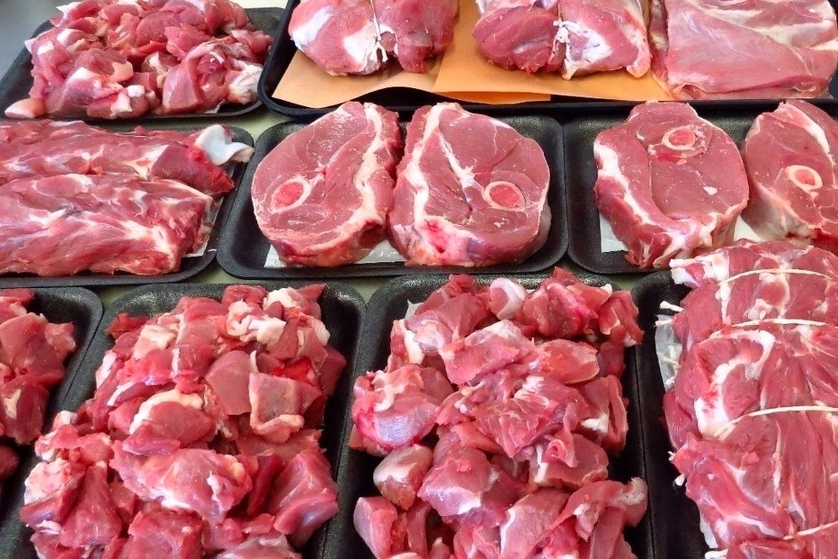 تاثیر واردات گوشت بر بازار / گوشت ارزان شد 