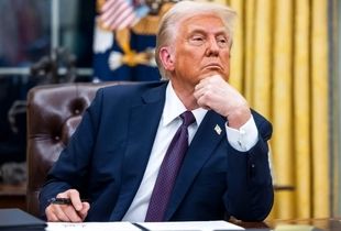 ترامپ اولین پادشاه تاریخ آمریکا خواهد شد!