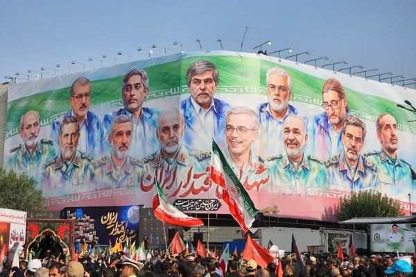 آغاز مراسم تشییع شهدای حمله اسرائیل به ایران در تهران