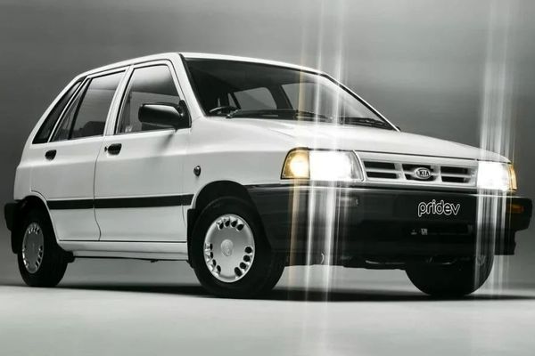 به مناسبت ۸۰ سالگی کیا؛ پراید برقی با قابلیت‌های فوق العاده معرفی شد 