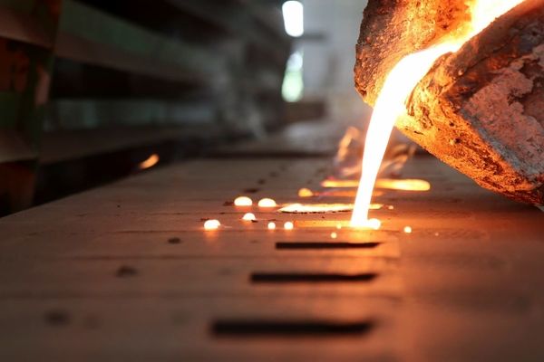 پوستر موشن | گردهمایی فعالان صنعت ریخته گری در شهر آفتاب 