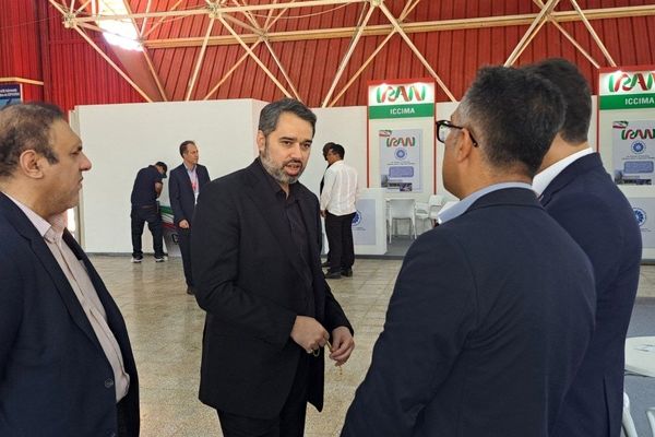 بازدید معاون امور بین الملل اتاق بازرگانی ایران از پاویون ملی کشور در نمایشگاه هاوانا ۲۰۲۵
