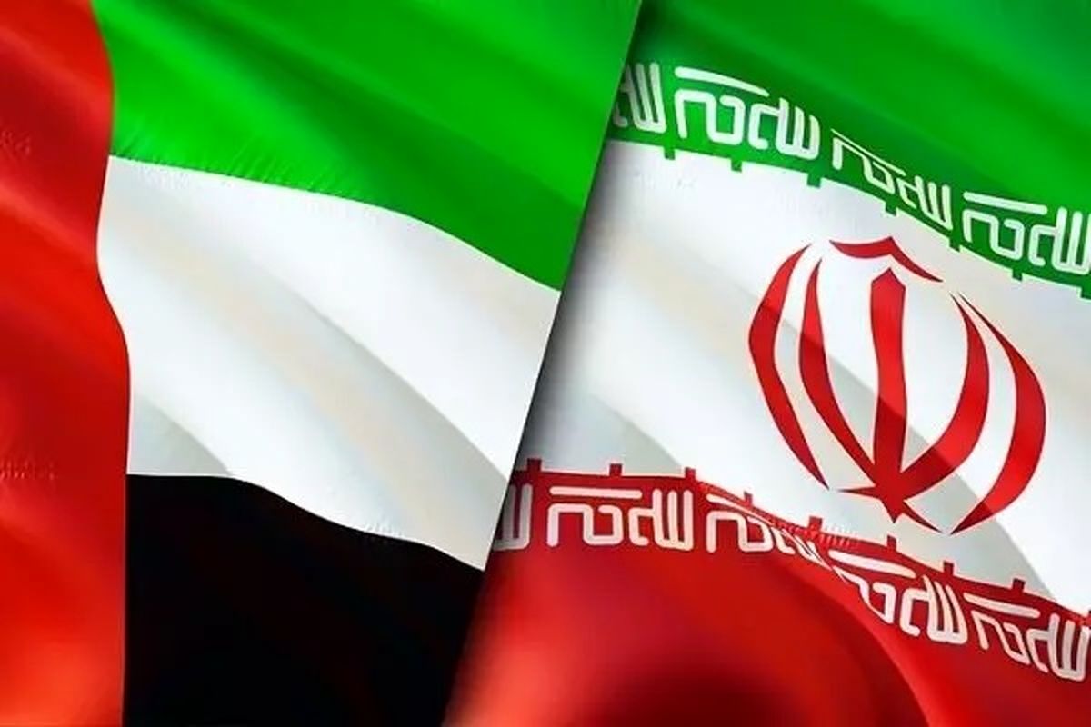۲۱ زندانی ایرانی از امارات به کشور بازگشتند