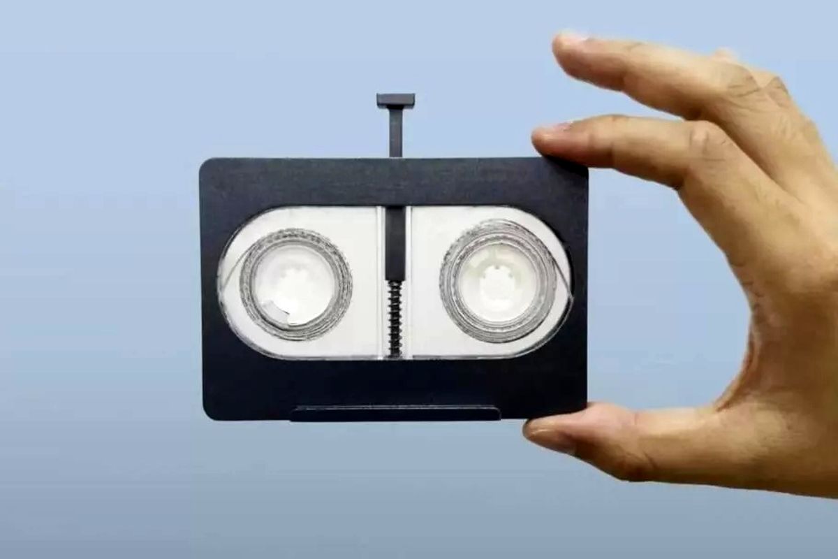 این «نوار کاست» حافظه‎‌ای به وسعت یک قرن دارد 