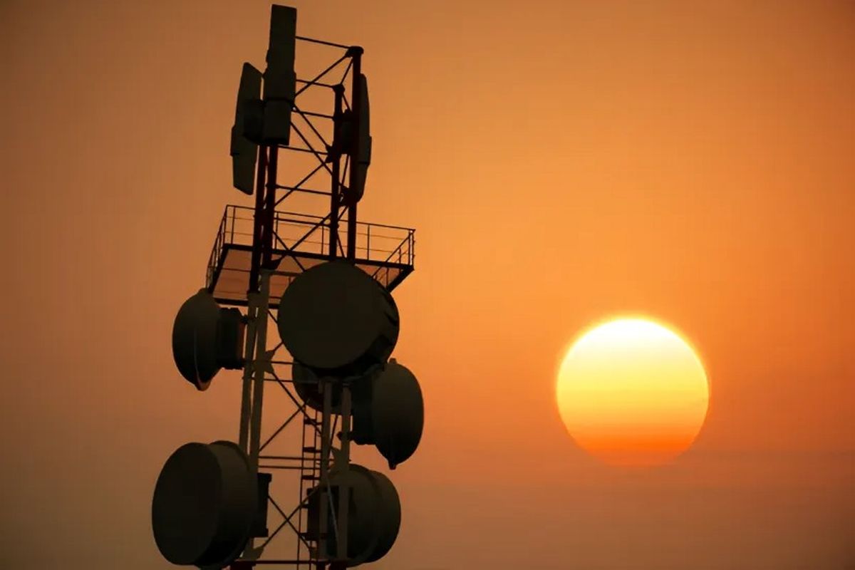 واکنش جدی نماینده مجلس به معضل آنتن‌دهی موبایل‌ها