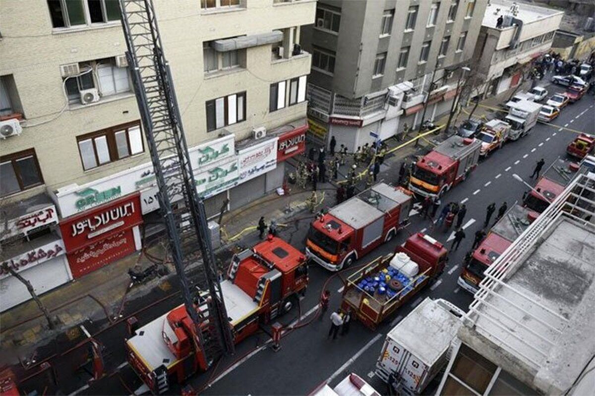 هتل معروف تهران گرفتار آتش شد