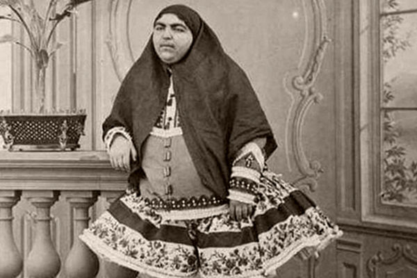 عکس‌هایی از زنان «مردانه‌پوش» در دوران قاجار