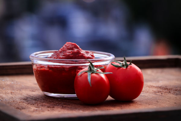 قیمت جدید رب گوجه فرنگی در بازار / قیمت رب از کیلویی ۱۱۰ هزار تومان گذشت 