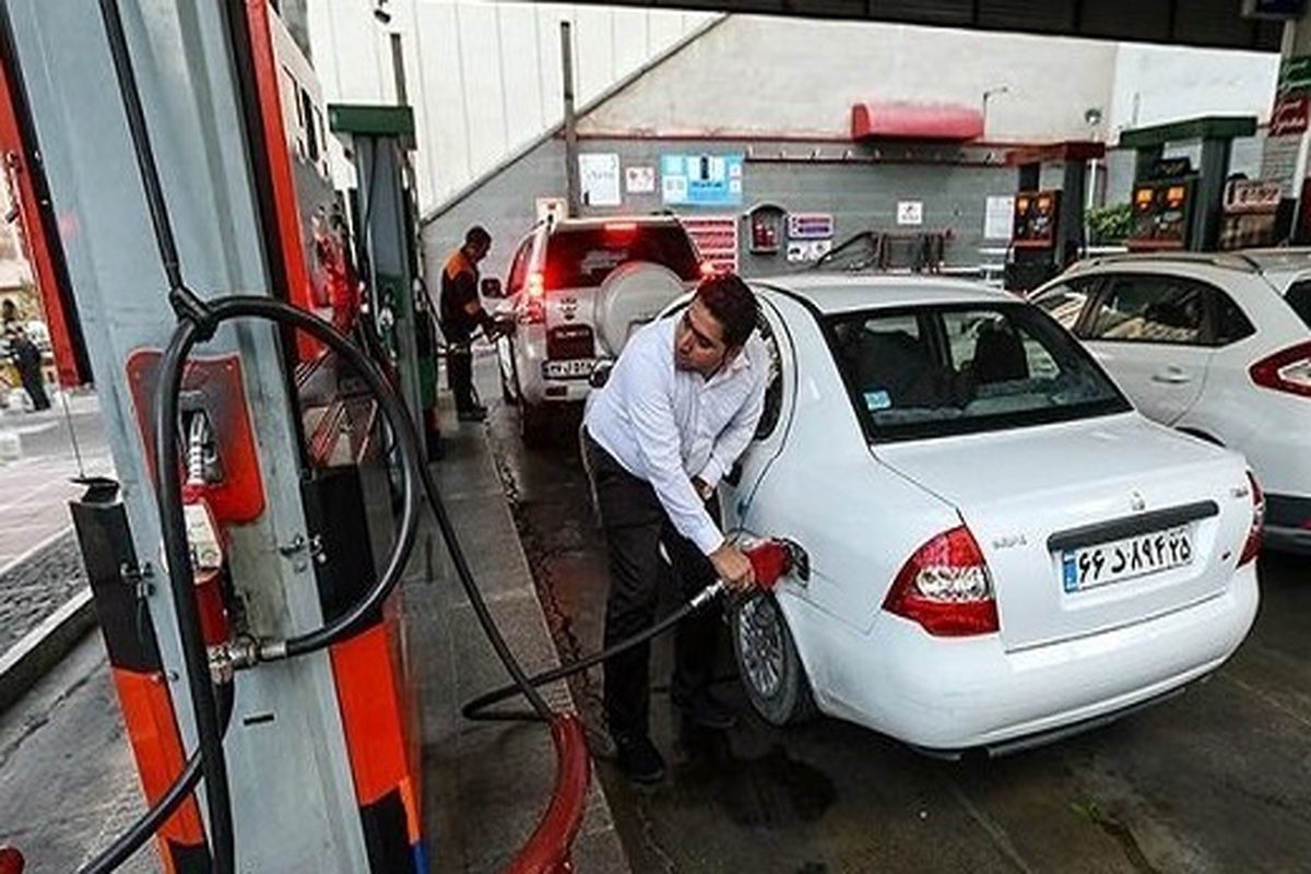 توزیع بنزین یورو در تهران / تفاوت کیفیت این نوع سوخت با بنزین سوپر