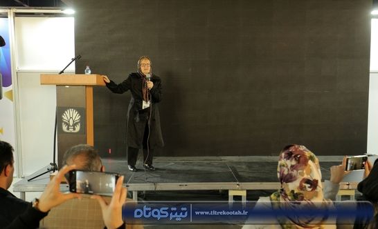 ظروف شیشه‌ای را جایگزین بطری های پلاستیکی کنید/ عواقب جبران ناپذیر استفاده از لوازم آرایش