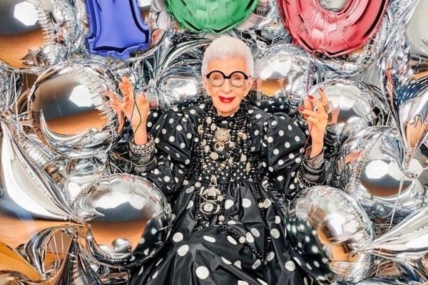 بانوی ۱۰۰ ساله ی پر کار و امیدوار