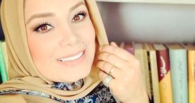 خانم مجری با دامن پیجازی در ترکیه