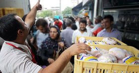 قیمت مرغ در بازار امروز پنج شنبه ۲۷ مهر ماه 