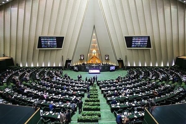 حذف یک مصوبه جنجالی؛ قانون انتخابات به اسفند می‌رسد؟