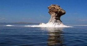 دریاچه ارومیه در حال جان دادن