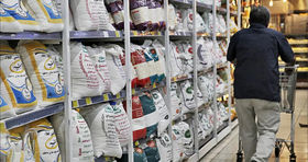 نوسان قیمت در بازار کالاهای اساسی/ نرخ برنج هندی افزایشی شد+جدول