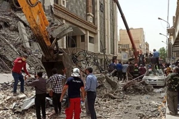 تهران چند پلاسکوی دیگر دارد؟