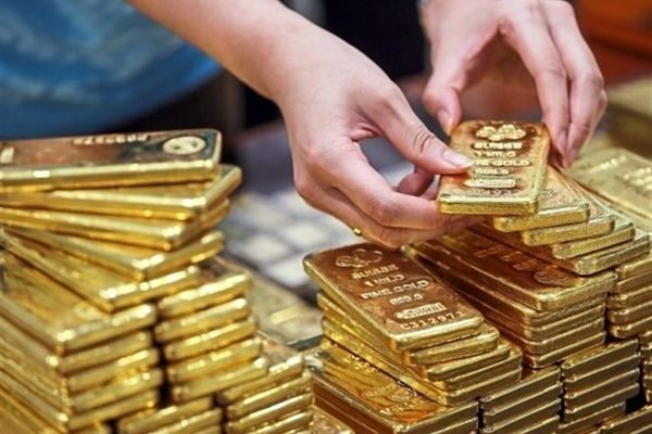 رشد طلای جهانی در پی کاهش ارزش دلار