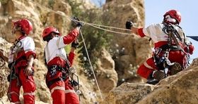 نجات ۵ کوهنورد مفقود شده در ارتفاعات کرمان