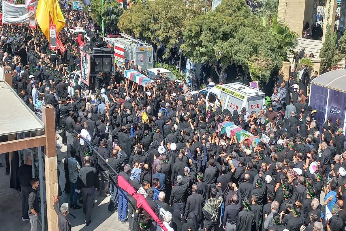 راهپیمایی مردم اصفهان علیه آشوب‌گران