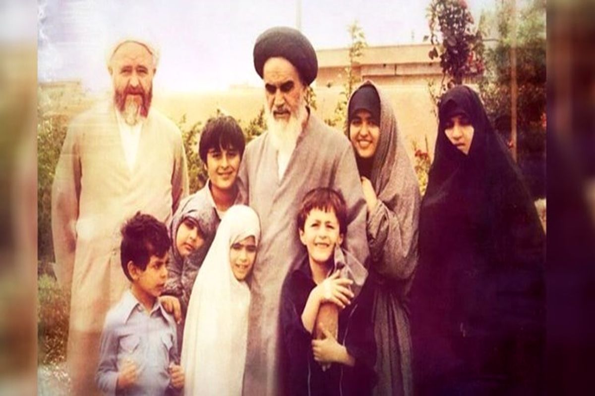 در خانه امام خمینی رئیس که بود
