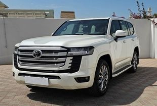 ورود رسمی تویوتا لندکروز ۲۰۲۵ به ایران با قیمت نجومی 