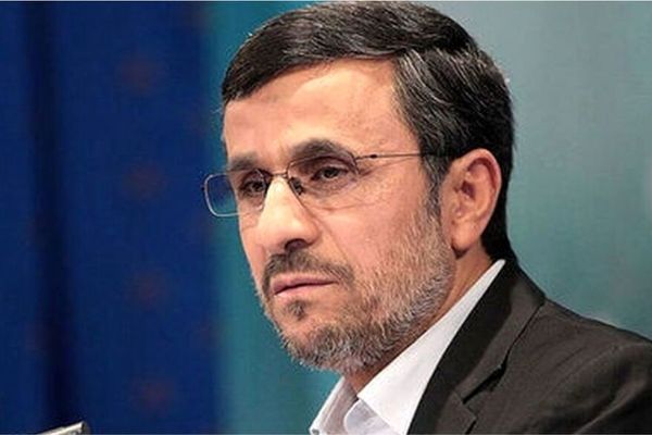 درخواست روزنامه جمهوری اسلامی برای رد صلاحیت احمدی نژاد