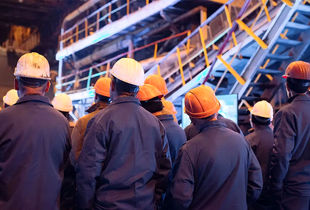 حق مسکن ۹۰۰ هزار تومانی؛ شوخی تلخ دولت با کارگران 