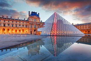 سارقان موزه لوور بازداشت شدند