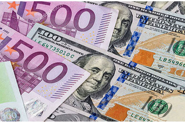 قیمت دلار و یورو در مرکز مبادله و صرافی‌ها امروز یکشنبه ۲۴ اردیبهشت 
