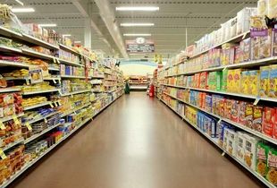 سیل عظیم کالاهای اساسی وارد ایران می‌شود+ جزئیات 