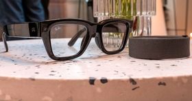 مارک زاکربرگ از نسل جدید عینک‌های هوشمند رونمایی کرد