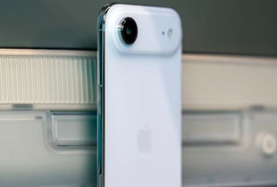 هجوم چینی ها به گوشی آیفون/ موجودی تمام شد 