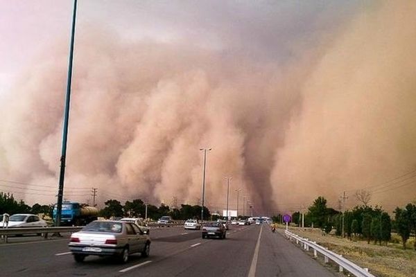 ورود طوفان ناگهانی به کشور / این استان ها آماده رگبار باشند