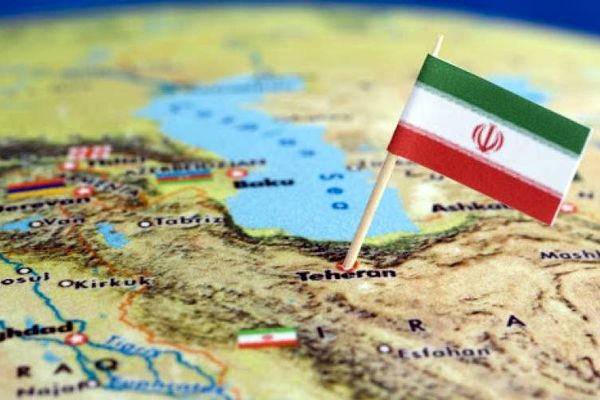 فرمانده اقتصادی ایران بالاخره رخ نشان داد