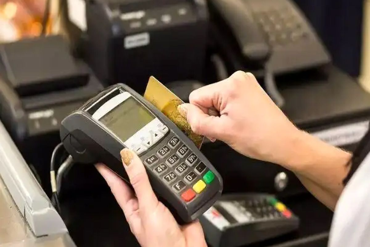 راه‌اندازی فوری دستگاه کارتخوان؛ بدون جواز کسب و بدون مراجعه به بانک!
