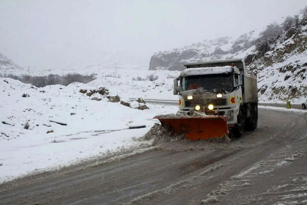 یخبندان شدید در راه کشور / امدادگران آماده باش شدند